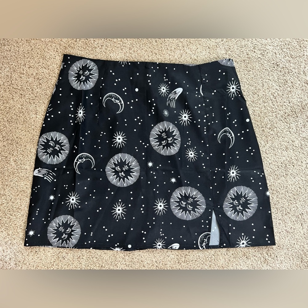 SHEIN Celestial Mini Skirt with Slit, Brand new condition never worn